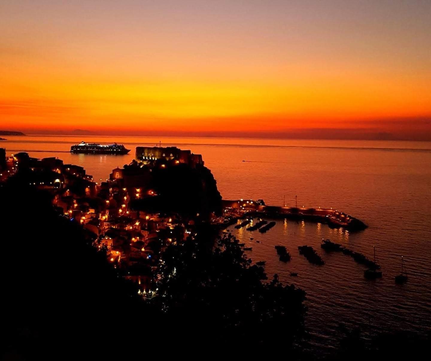 Brezza Marina Apartment Scilla Exterior photo
